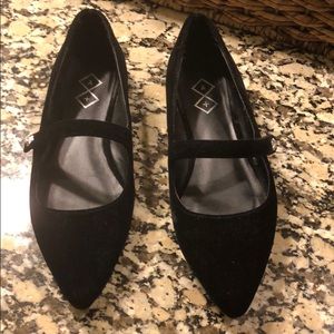 Pointy toe flats velvet